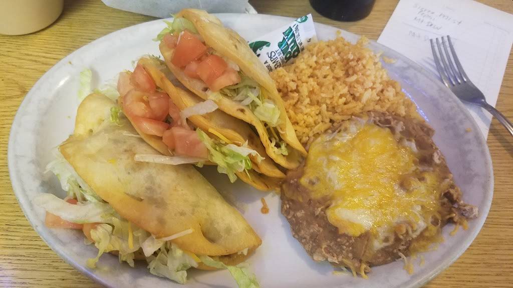 Vels Amigos | restaurant | 1226 37th St #3315, Fort Madison, IA 52627, USA | 3193727058 OR +1 319-372-7058