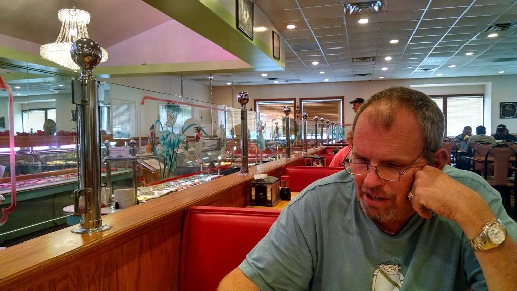 Happy Rose Buffet | restaurant | 5335 Airport Hwy, Toledo, OH 43615, USA | 4193858989 OR +1 419-385-8989