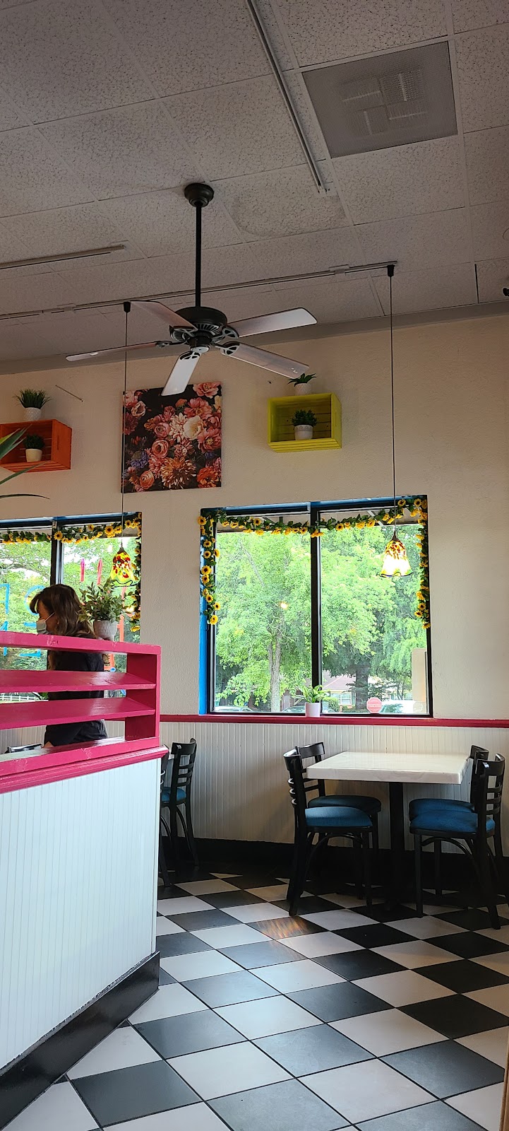 Frida’s Bar and Grill | restaurant | 180 GA-314 S, Fayetteville, GA 30214, USA | 7707037514 OR +1 770-703-7514