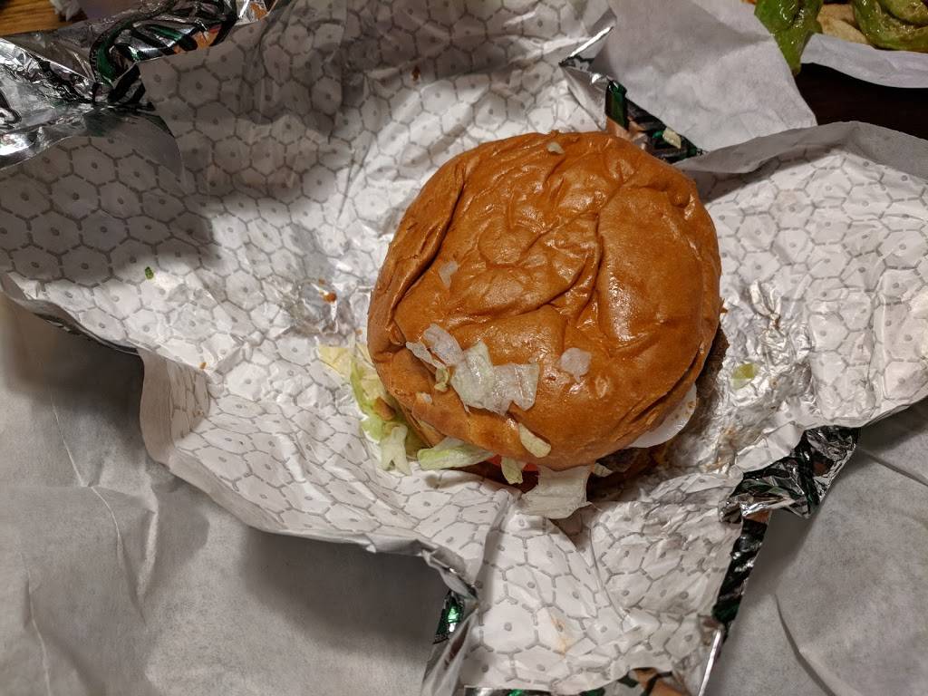 Chuburger | restaurant | 3490 Larimer St, Denver, CO 80205, USA | 7206689167 OR +1 720-668-9167