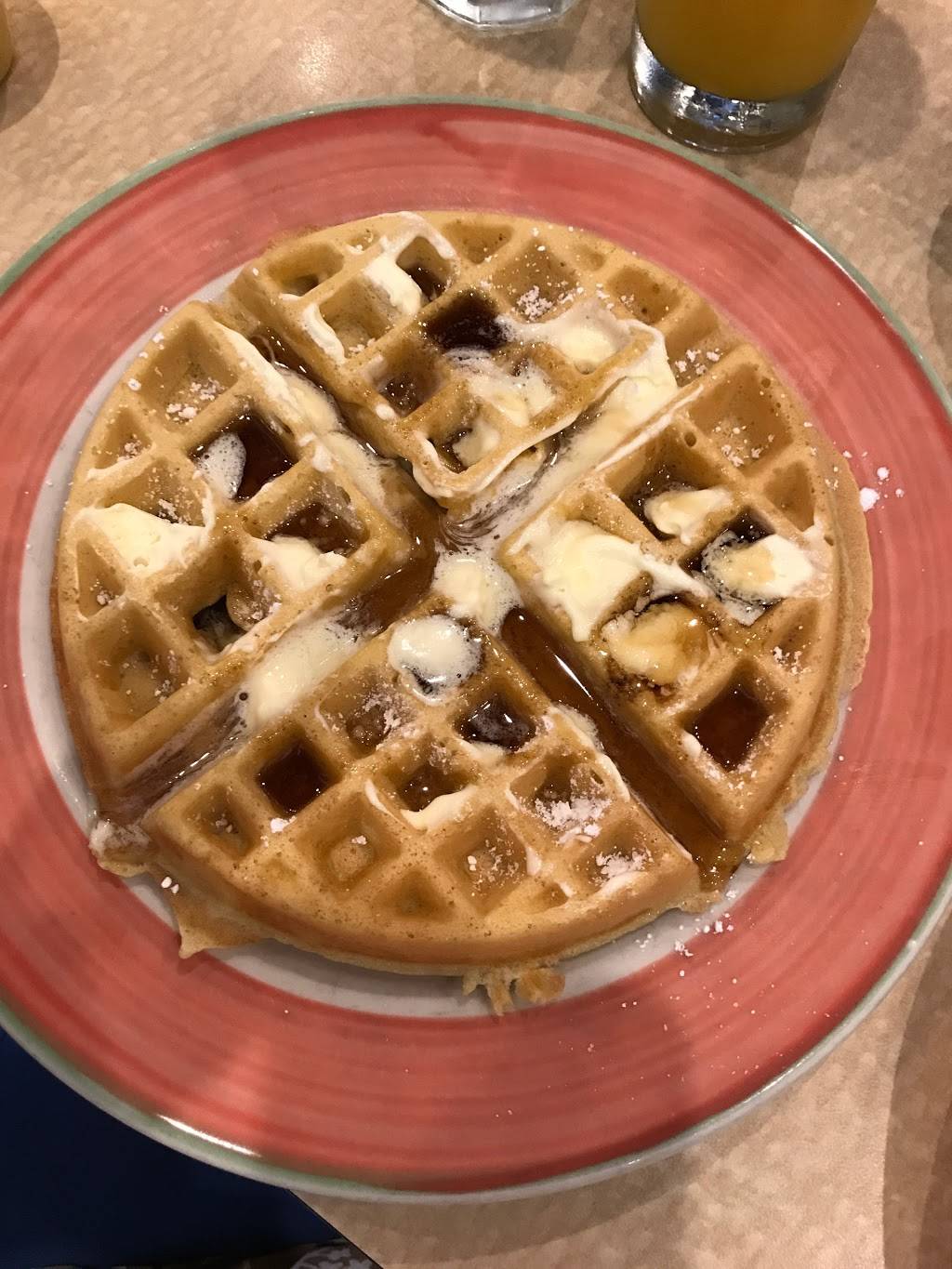 J. Christophers | restaurant | 1205 Johnson Ferry Rd #114, Marietta, GA 30068, USA | 7705796800 OR +1 770-579-6800