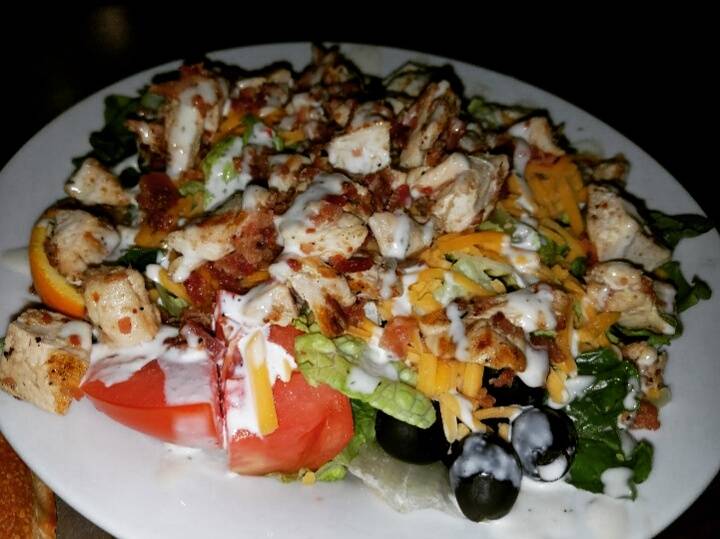 Dennys | restaurant | 180 N Genesee St, Utica, NY 13501, USA | 3157329350 OR +1 315-732-9350