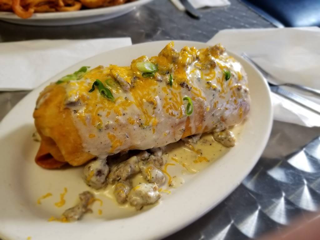 Barneys Family Diner | restaurant | 108 E Michigan Ave, Grass Lake, MI 49240, USA | 5175228897 OR +1 517-522-8897