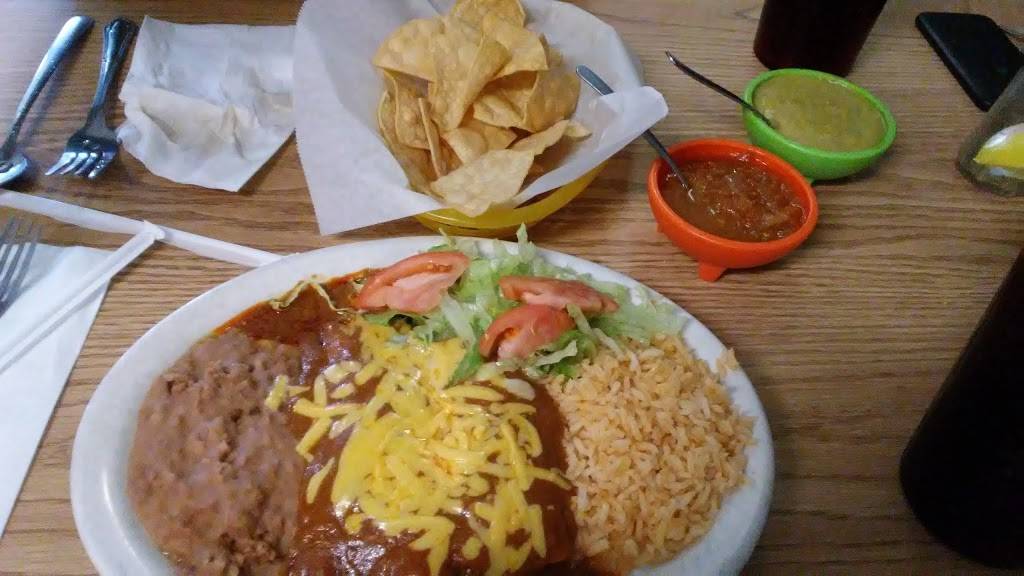 My Little Taco House | restaurant | 2125 S Flores St, San Antonio, TX 78204, USA | 2102245994 OR +1 210-224-5994