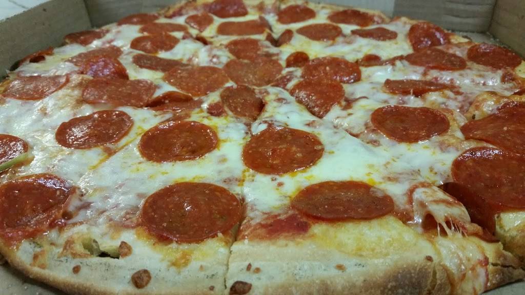 Piezons Pizza | meal delivery | 1305 S Adams St #8862, Fulton, MS 38843, USA | 6628624000 OR +1 662-862-4000
