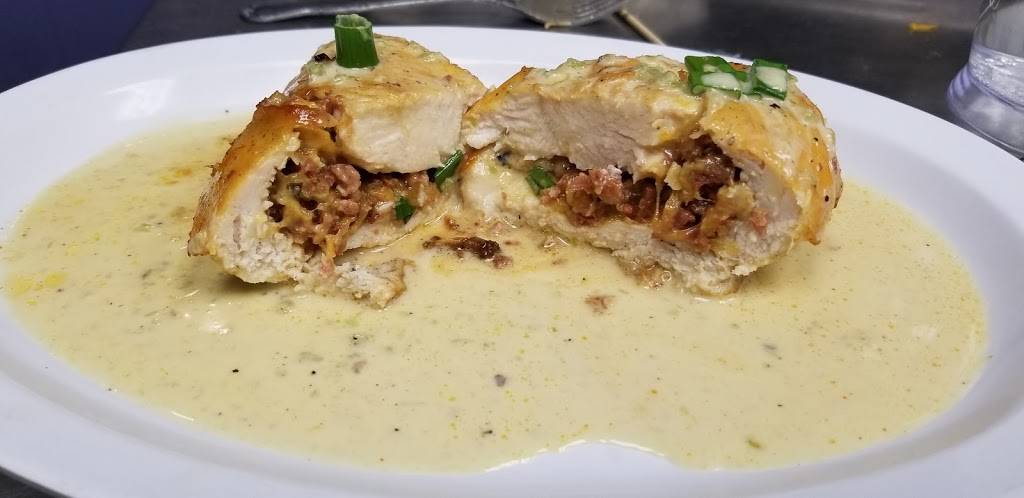 RTB Lounge | restaurant | 117 N Broadway St, South Amboy, NJ 08879, USA | 7329520060 OR +1 732-952-0060