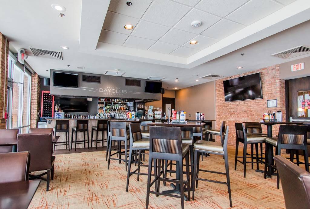 Dayclub at West Bay Beach Resort | restaurant | 615 E Front St, Traverse City, MI 49686, USA | 2319473700 OR +1 231-947-3700