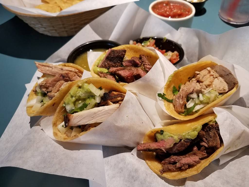 Tio Leos Mexican Restaurant | night club | 5302 Napa St, San Diego, CA 92110, USA | 6195421462 OR +1 619-542-1462