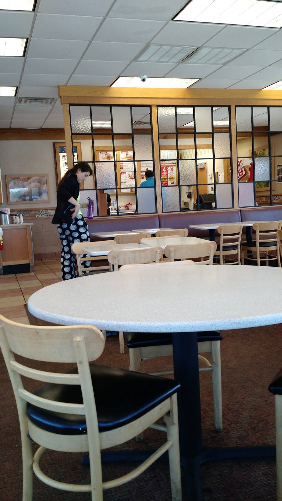 Wendys | restaurant | 1508 Concord Pkwy N, Concord, NC 28025, USA | 7047883009 OR +1 704-788-3009