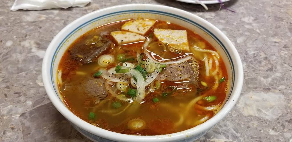 Bun Bo Hue Duc Chuong 3 | restaurant | 12804 Gulf Fwy, Houston, TX 77034, USA | 2814813603 OR +1 281-481-3603