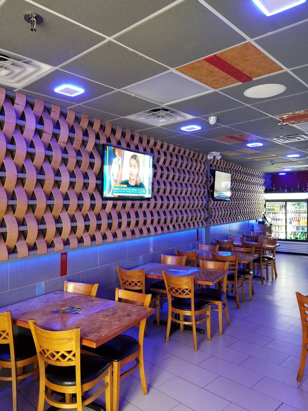 Mangu Grill | restaurant | 15-03 College Point Blvd, College Point, NY 11356, USA | 7183219982 OR +1 718-321-9982