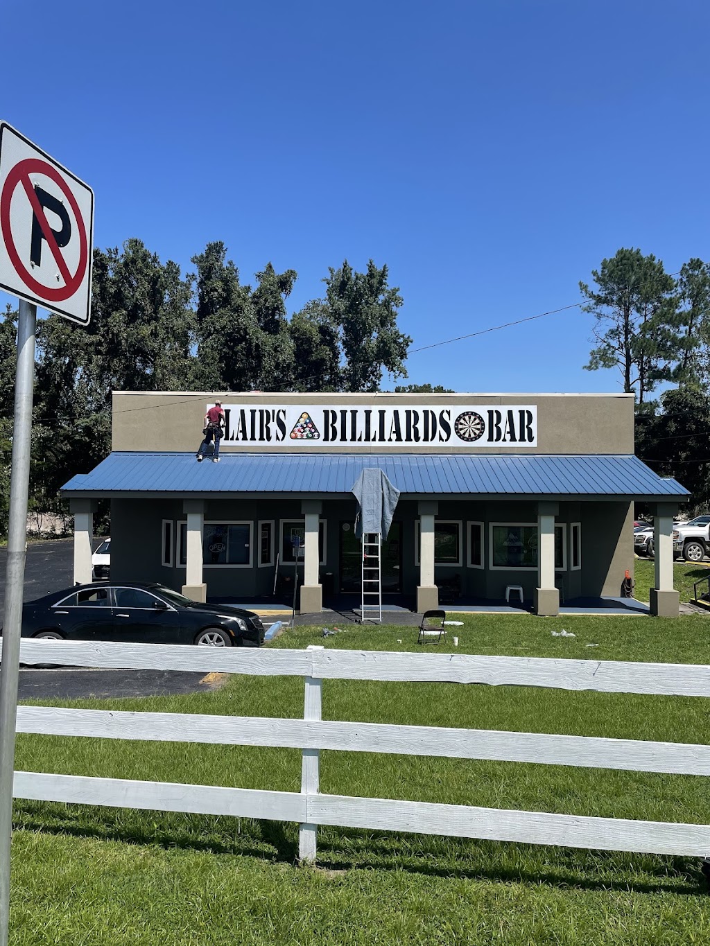 Blairs Billiards Bar | restaurant | 15981 NW US Hwy 441, Alachua, FL 32615, USA | 3865883399 OR +1 386-588-3399