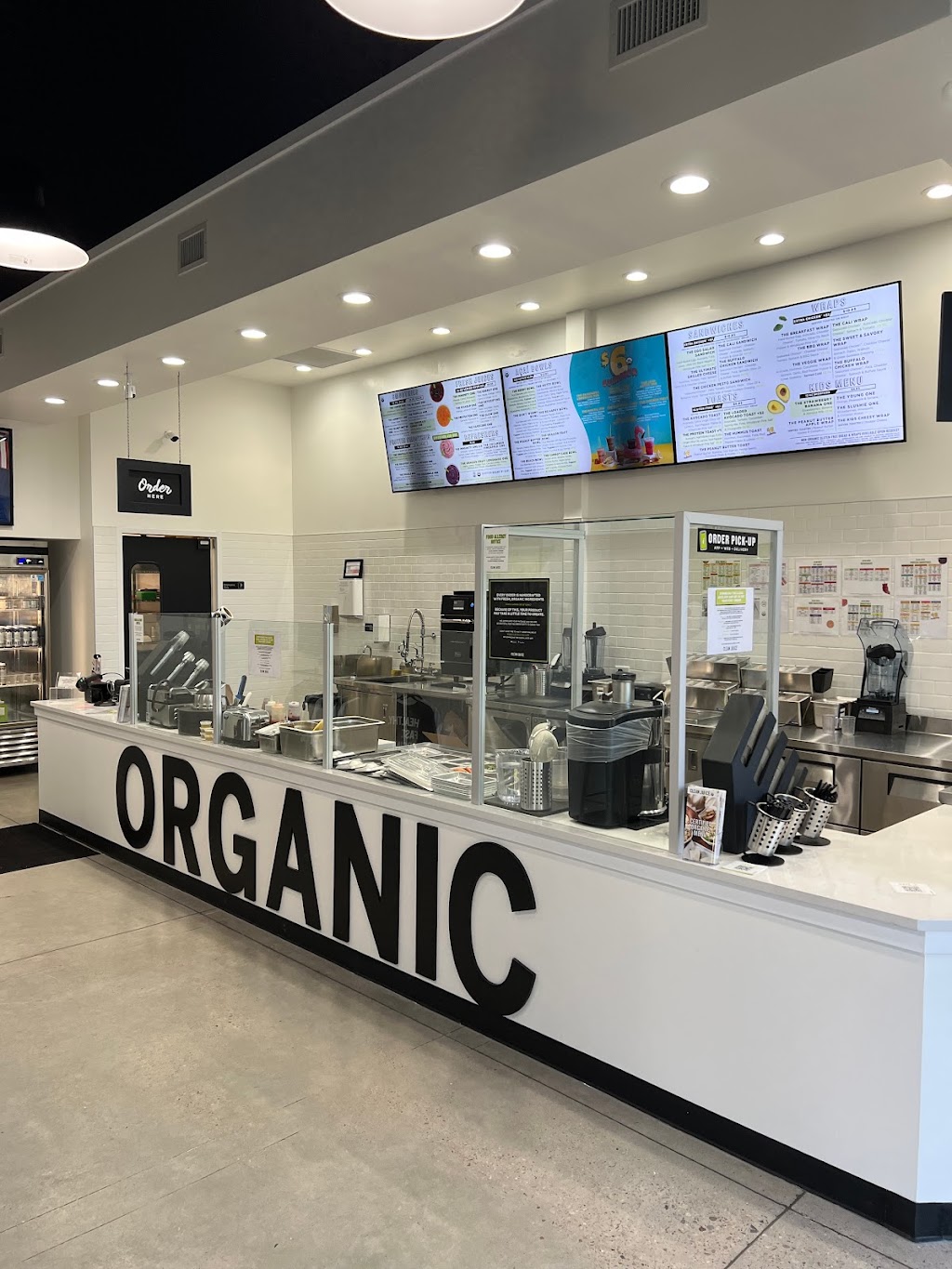 Clean Juice William Cannon | restaurant | 6611 S MoPac Expy Suite 600, Austin, TX 78749, USA | 5122159584 OR +1 512-215-9584