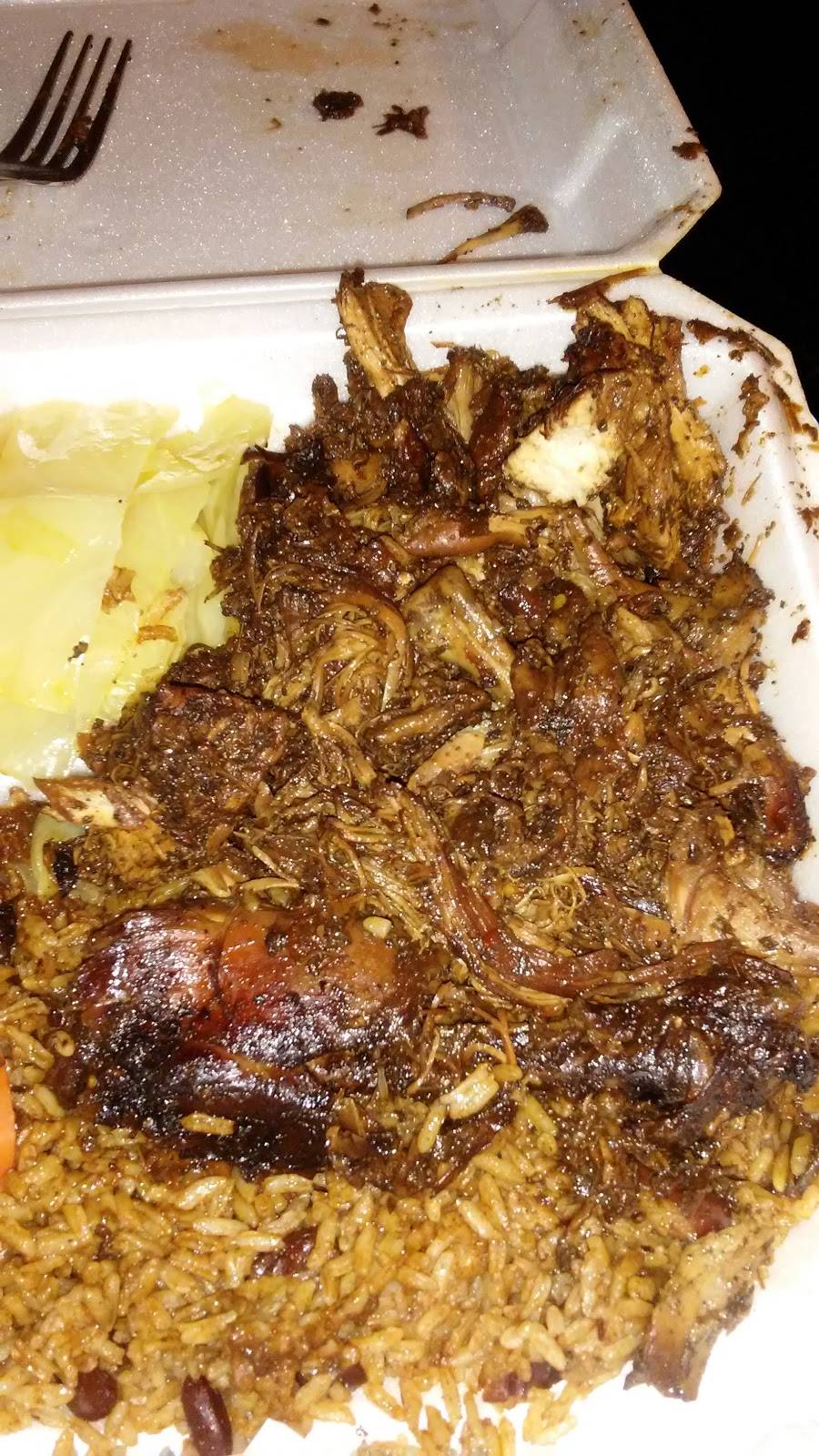 Paulees Place | restaurant | 950 Cobb Pkwy SE, Marietta, GA 30060, USA | 7706726469 OR +1 770-672-6469