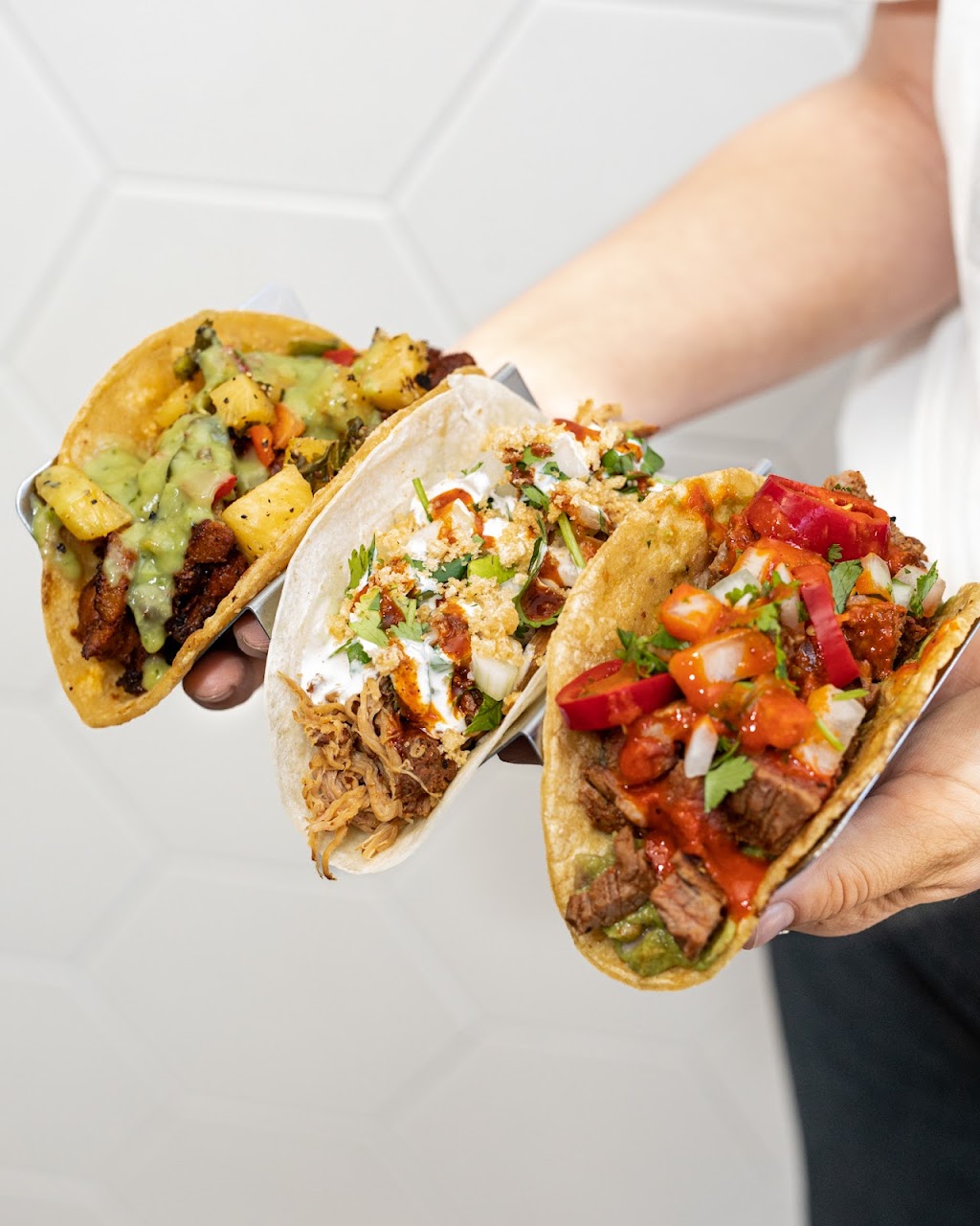 Spitfire Tacos - Mission + Garnet | restaurant | 4505 Mission Blvd Suite E, San Diego, CA 92109, USA | 6193542060 OR +1 619-354-2060