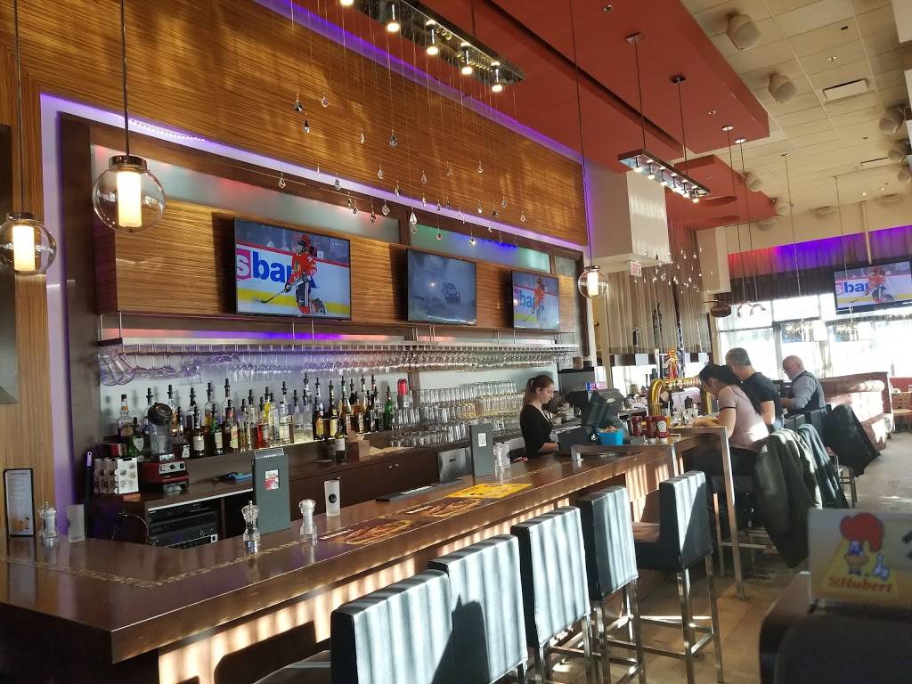 Rôtisserie St-Hubert | restaurant | 2905 Boulevard Laurier, Sainte-Foy, QC G1V 2M2, Canada | 4186501234 OR +1 418-650-1234