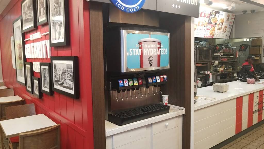 KFC | restaurant | 4047 Branch Ave, Temple Hills, MD 20748, USA | 3014233974 OR +1 301-423-3974