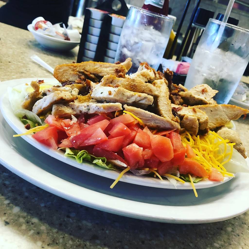 Jillians Coney Island & Grille | restaurant | 50800 Gratiot Ave, New Baltimore, MI 48051, USA | 5865985903 OR +1 586-598-5903