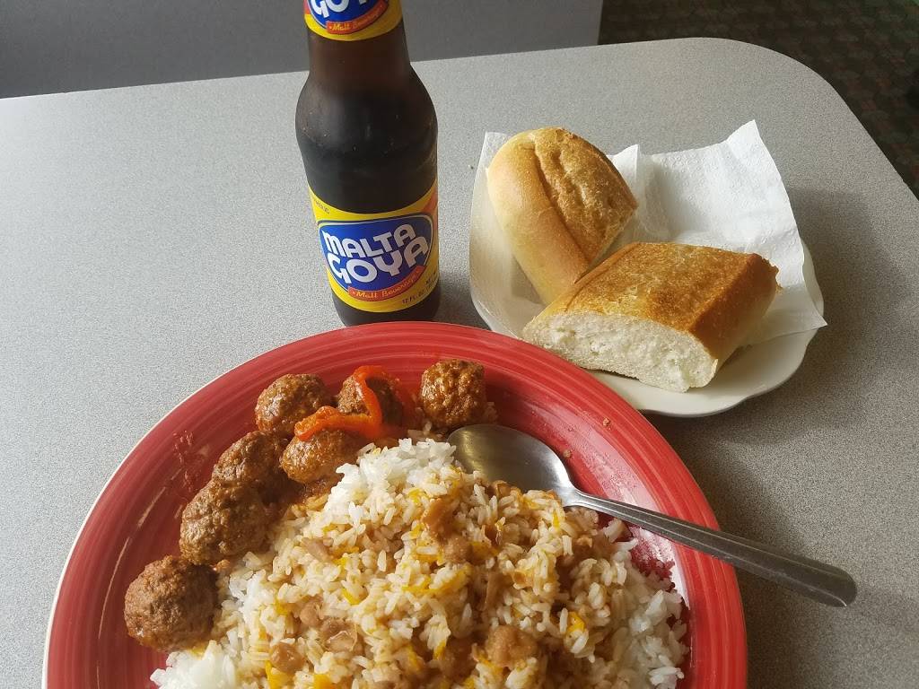 El Monumento | restaurant | 559 Wilson Ave, Newark, NJ 07105, USA | 9735220622 OR +1 973-522-0622