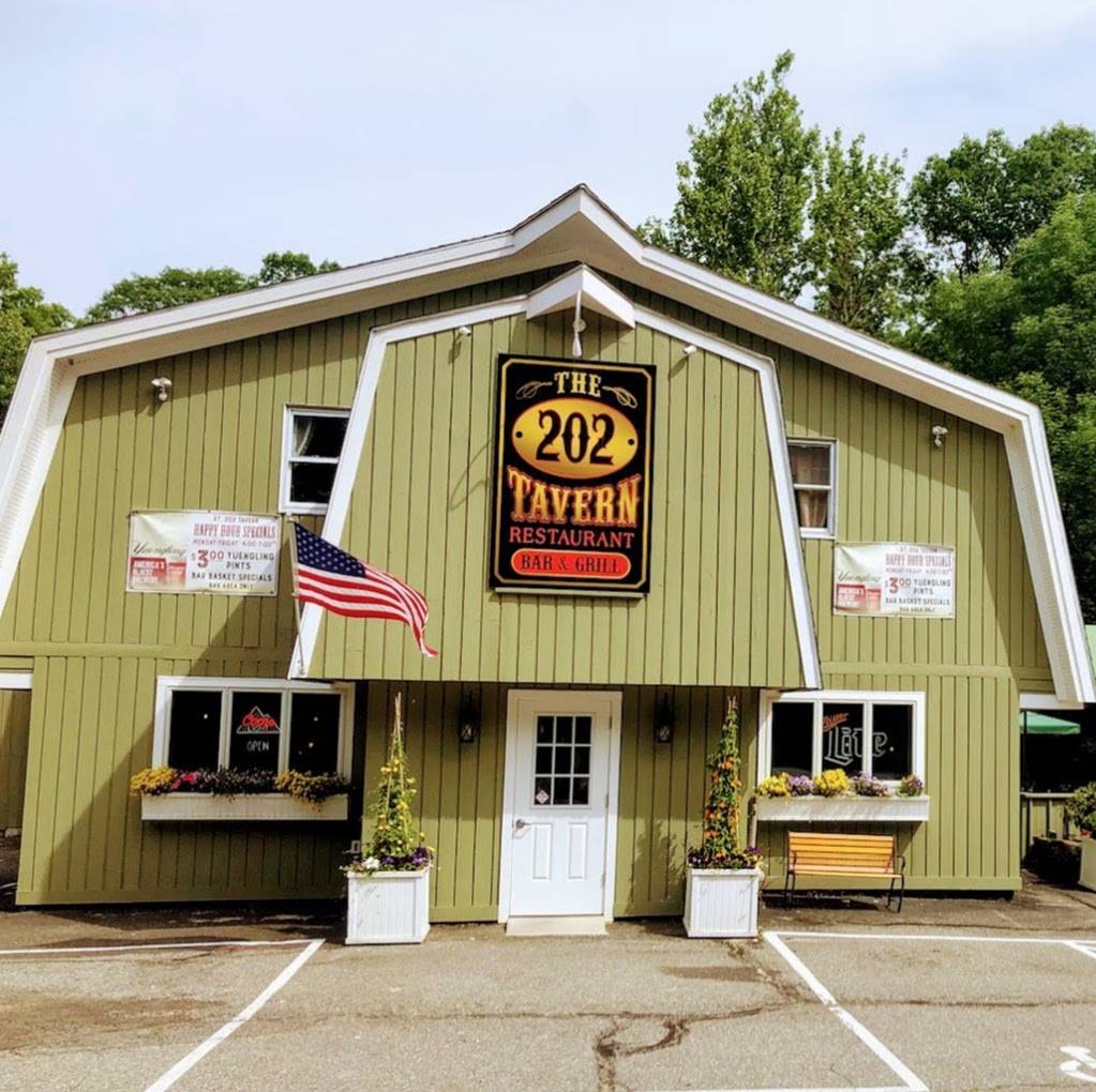 THE 202 TAVERN | restaurant | 1606, 295 New Milford Turnpike, New Preston, CT 06777, USA | 8606190808 OR +1 860-619-0808