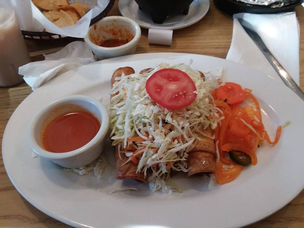 Delicias Restaurante Latino | restaurant | 6341 Albemarle Rd, Charlotte, NC 28212, USA | 7045687766 OR +1 704-568-7766