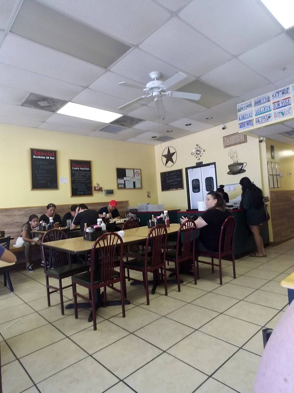 Garland Cafe | restaurant | 2334 W Buckingham Rd # 240, Garland, TX 75042, USA | 9722764008 OR +1 972-276-4008