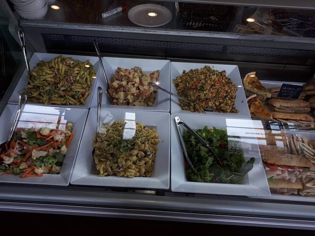 Café Dépôt | restaurant | 655 Rue de la Concorde, Saint-Romuald, QC G6W 8A7, Canada | 4188399272 OR +1 418-839-9272