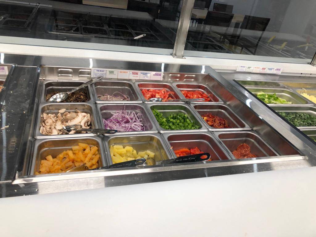 Pizza Studio | restaurant | 105 The Pond Rd Unit 100, North York, ON M3J 0K9, Canada | 6473519641 OR +1 647-351-9641