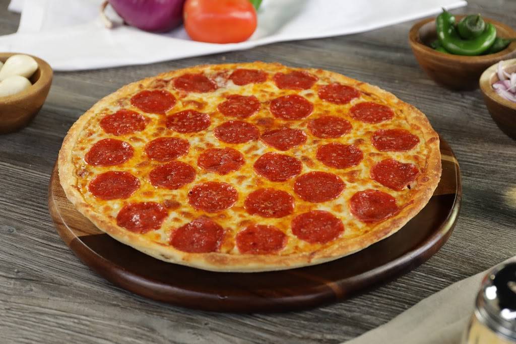 Pizza Twist | restaurant | 901 W Royal Ln Suite 100, Irving, TX 75039, USA | 4695990059 OR +1 469-599-0059