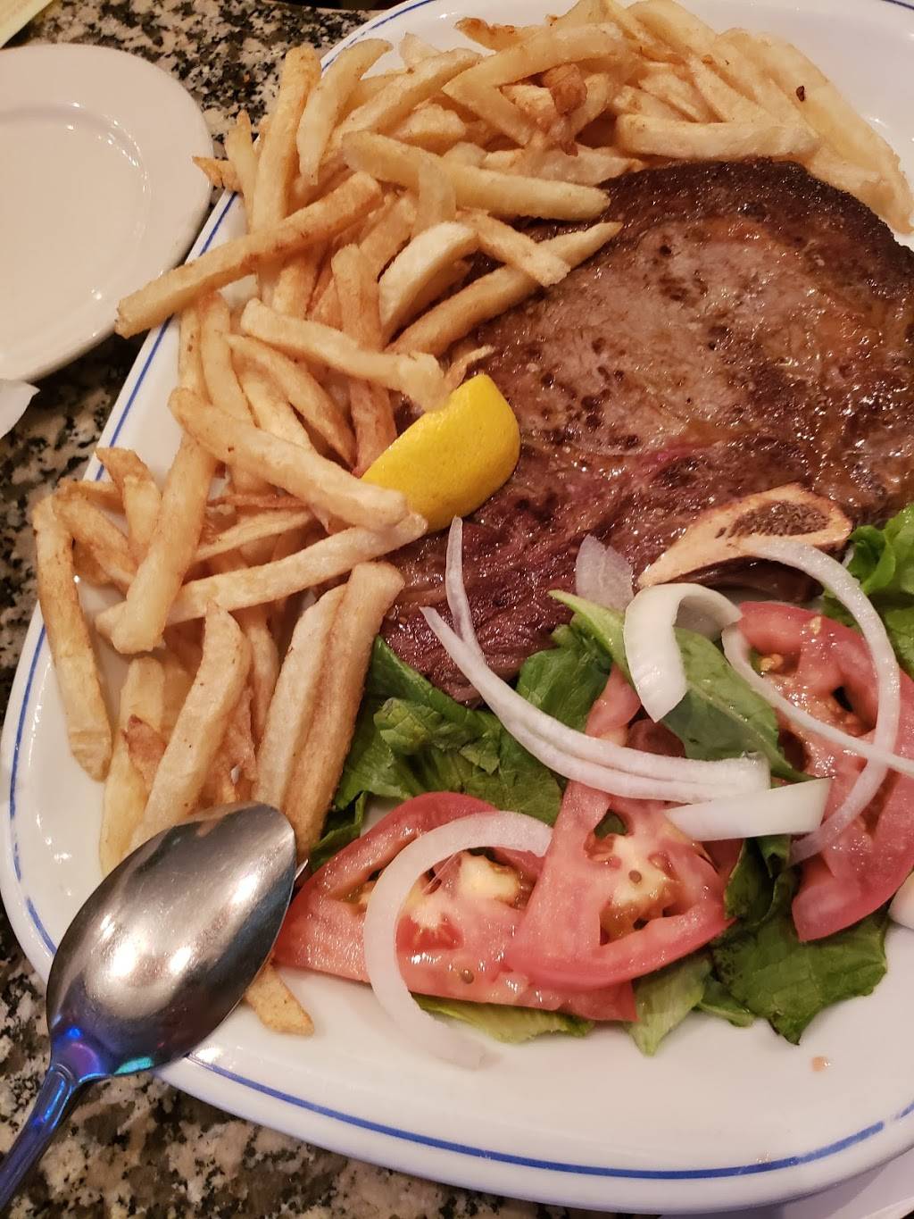 Estrela Ponderosa | restaurant | 85 Niagara St, Newark, NJ 07105, USA | 9733444484 OR +1 973-344-4484