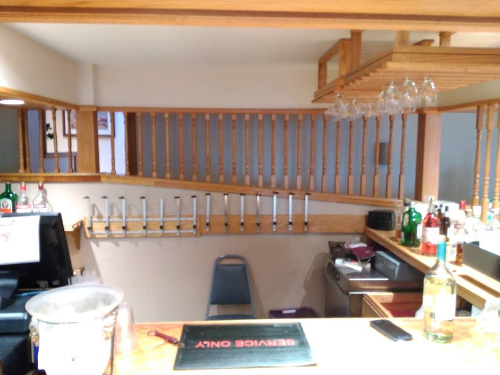 Portland Eagles | restaurant | 184 St John St, Portland, ME 04102, USA | 2077739448 OR +1 207-773-9448