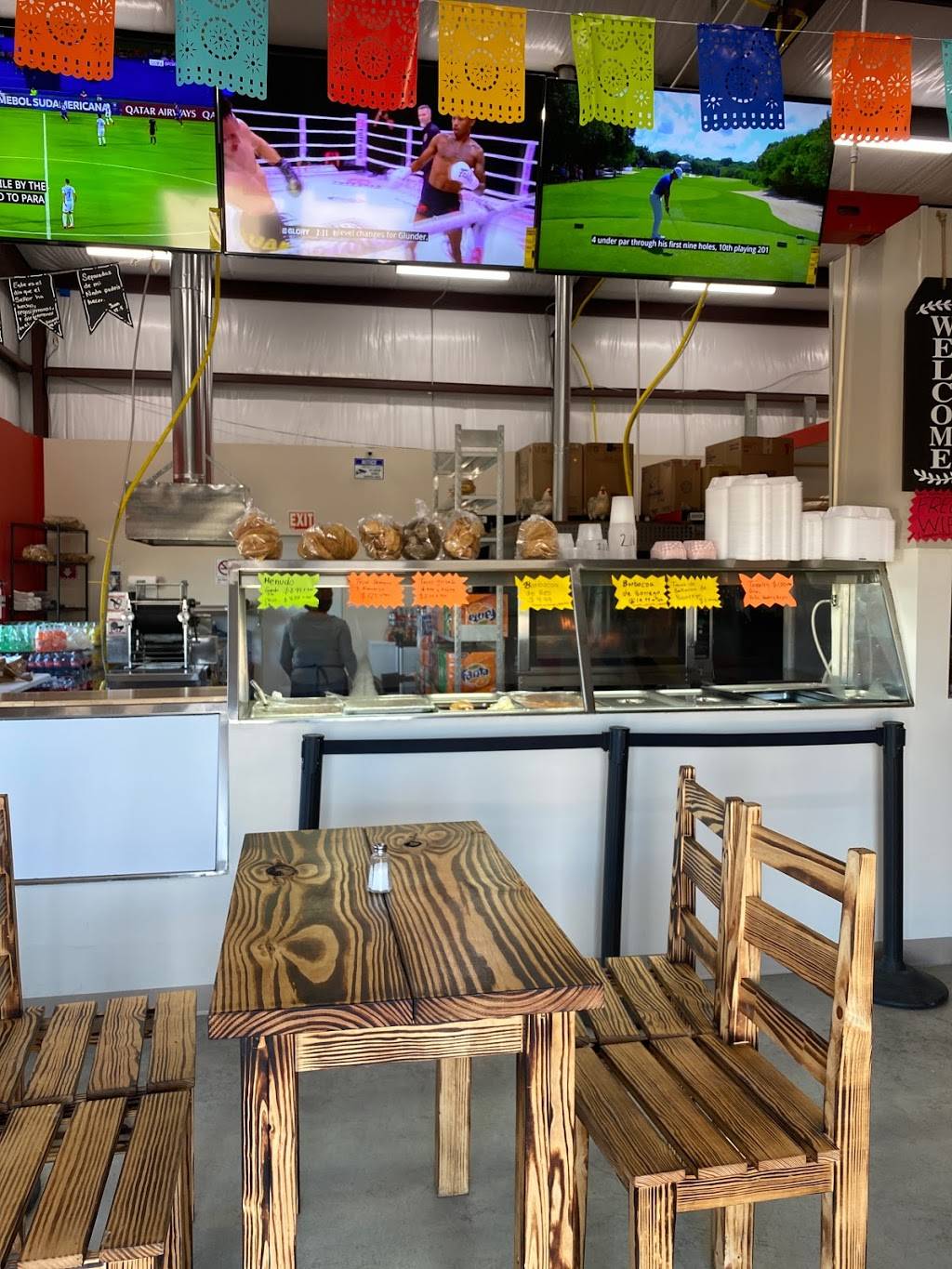 Tortilleria Mana | restaurant | 718 Road 3565, Cleveland, TX 77327, USA | 8327935150 OR +1 832-793-5150