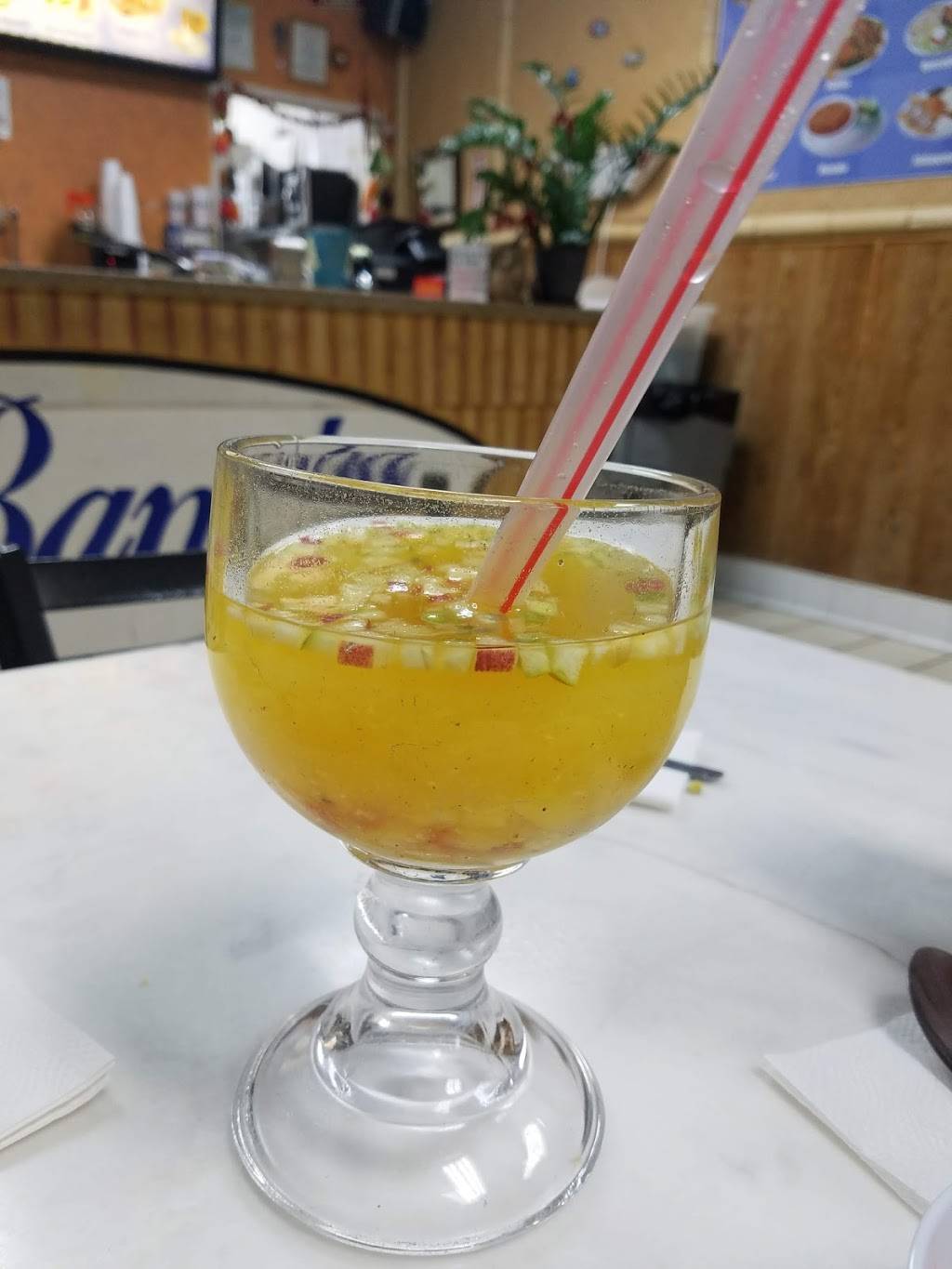 La Bamba | restaurant | 13439 Osborne St, Arleta, CA 91331, USA | 8188348737 OR +1 818-834-8737