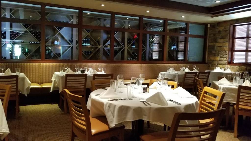 Roys Restaurant | restaurant | 4342 W Boy Scout Blvd, Tampa, FL 33607, USA | 8138737697 OR +1 813-873-7697