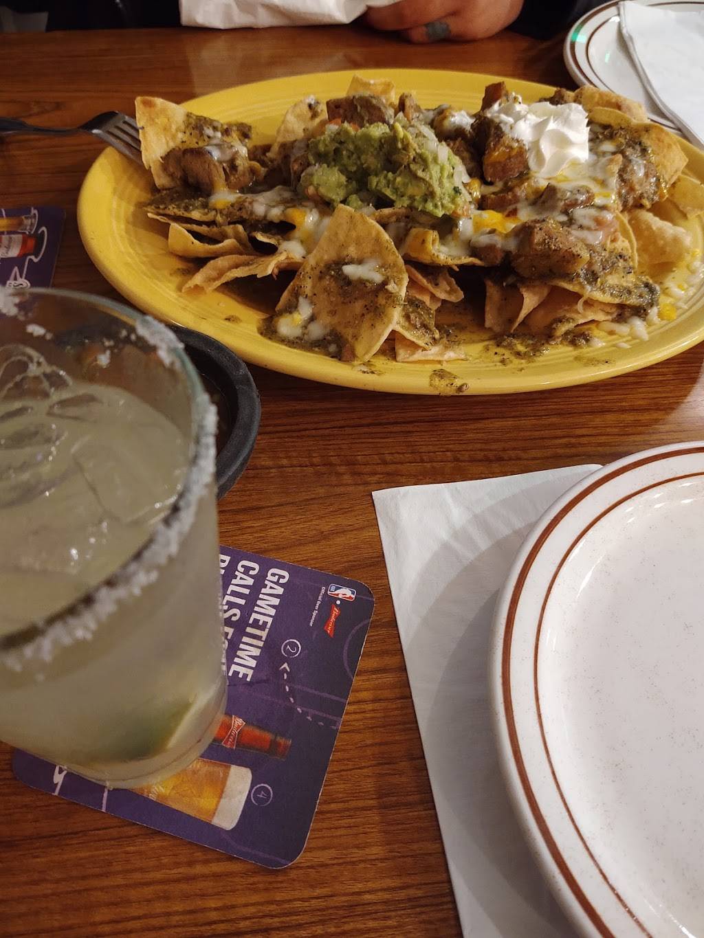 Rubens Mexican and Seafood Restauant | restaurant | 3807 Auburn St, Bakersfield, CA 93306, USA | 6618723851 OR +1 661-872-3851