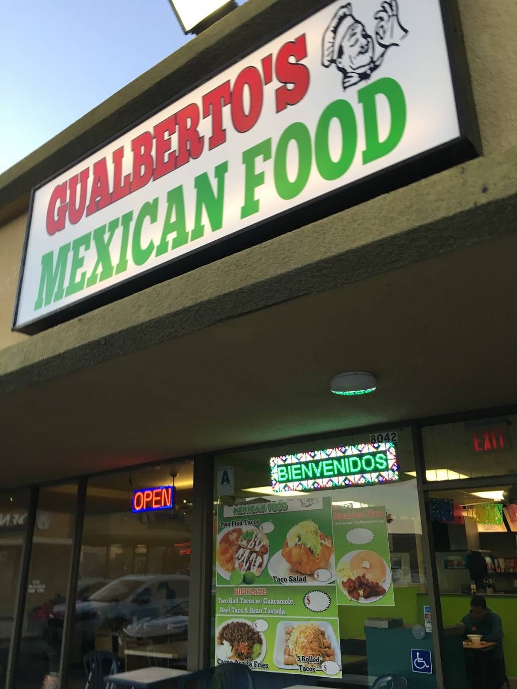 Gualbertos Mexican Food | restaurant | 8042 Clairemont Mesa Blvd, San Diego, CA 92111, USA | 8585650304 OR +1 858-565-0304