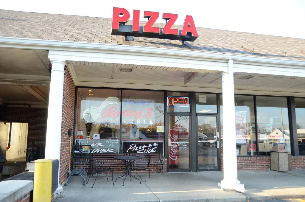 Roccos Pizza | restaurant | 192 W Gartner Rd #168, Naperville, IL 60540, USA | 6303698899 OR +1 630-369-8899