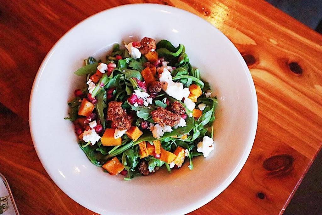 Retreat Gastropub | restaurant | 6 N Sarah St, St. Louis, MO 63108, USA | 3142614497 OR +1 314-261-4497