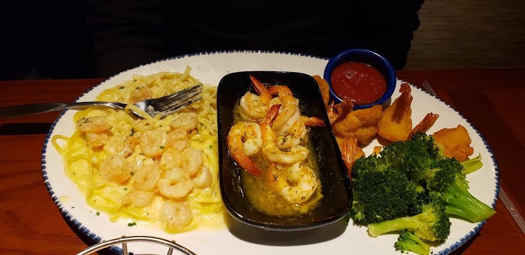 Red Lobster | restaurant | 1450 E 82nd Ave, Merrillville, IN 46410, USA | 2197690500 OR +1 219-769-0500