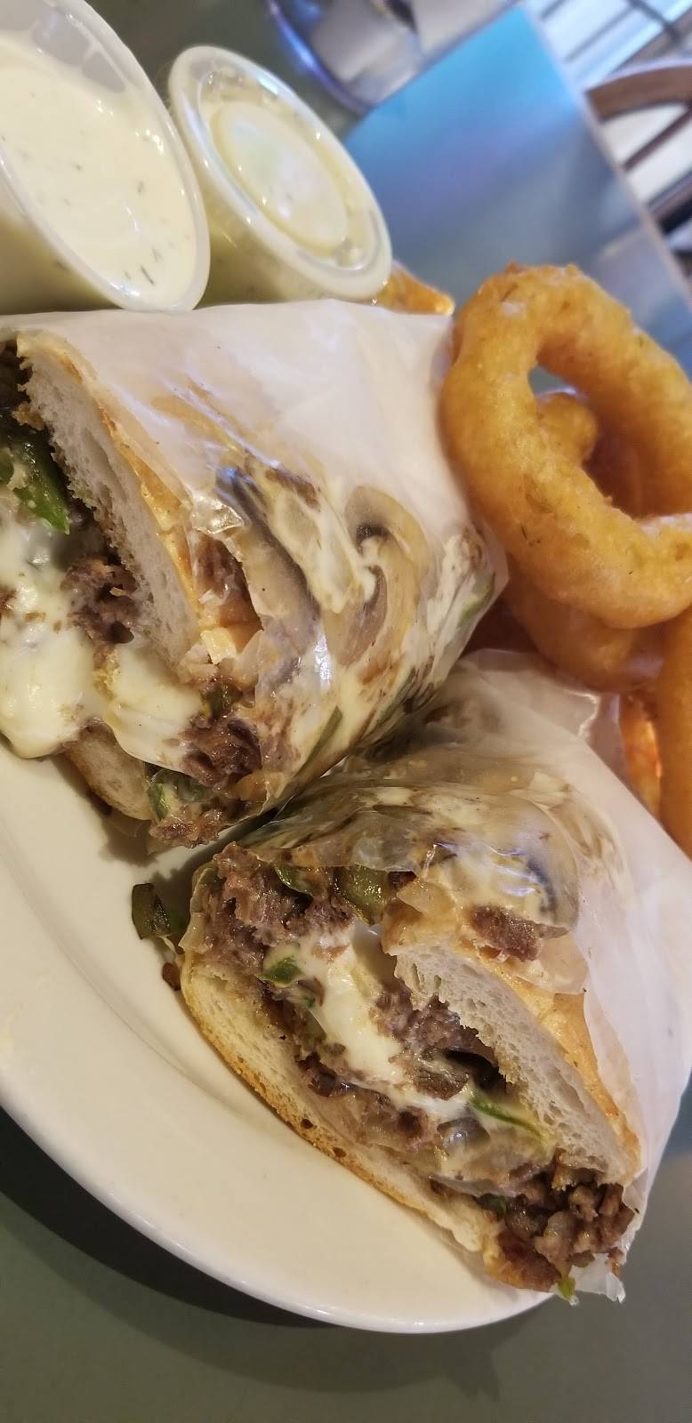 Birchwood Grill | restaurant | 7318, 7515 125th Ave, Kenosha, WI 53142, USA | 2628573455 OR +1 262-857-3455