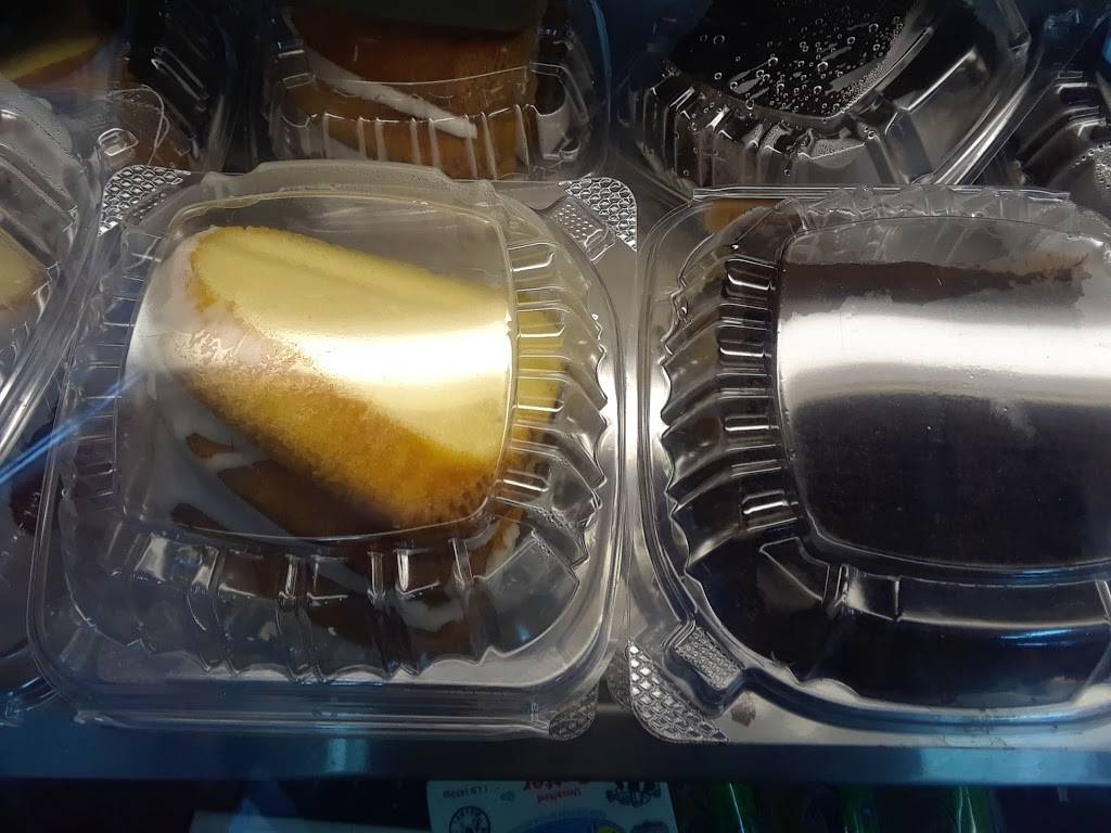 Moes Fish & Chicken | restaurant | 1547 Middlebelt Rd, Inkster, MI 48141, USA | 7347297575 OR +1 734-729-7575