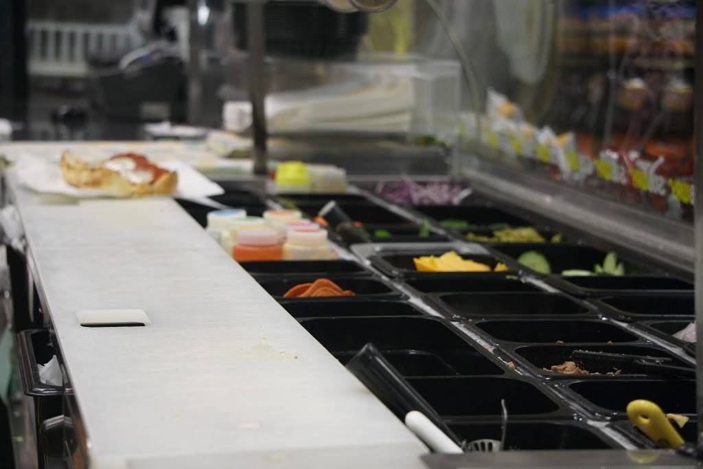 Subway | meal takeaway | 38950 Proctor Blvd, Sandy, OR 97055, USA | 5036684634 OR +1 503-668-4634