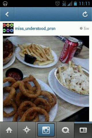 Genova Pizza | restaurant | 4614 Kenmore Ave, Alexandria, VA 22304, USA | 7033708118 OR +1 703-370-8118