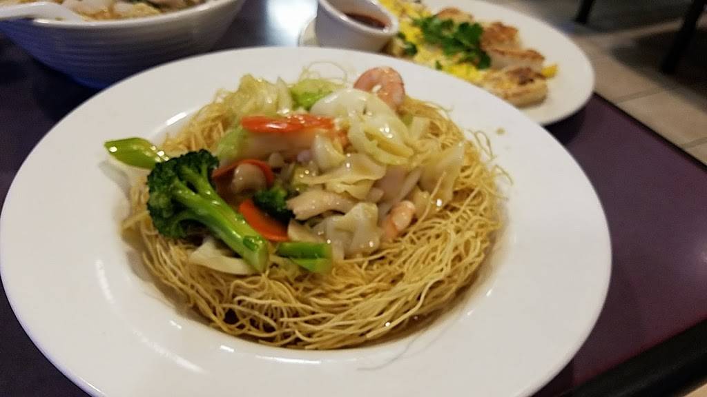 Red Bowl Noodles | restaurant | 6917 Mission St, Daly City, CA 94014, USA | 6509948886 OR +1 650-994-8886