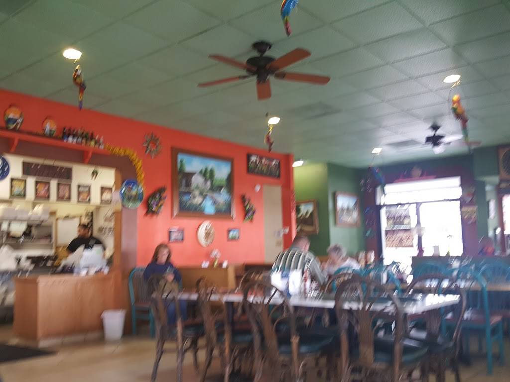 Velascos Mexican Restaurant | restaurant | 29406 Auberry Rd, Prather, CA 93651, USA | 5598556565 OR +1 559-855-6565