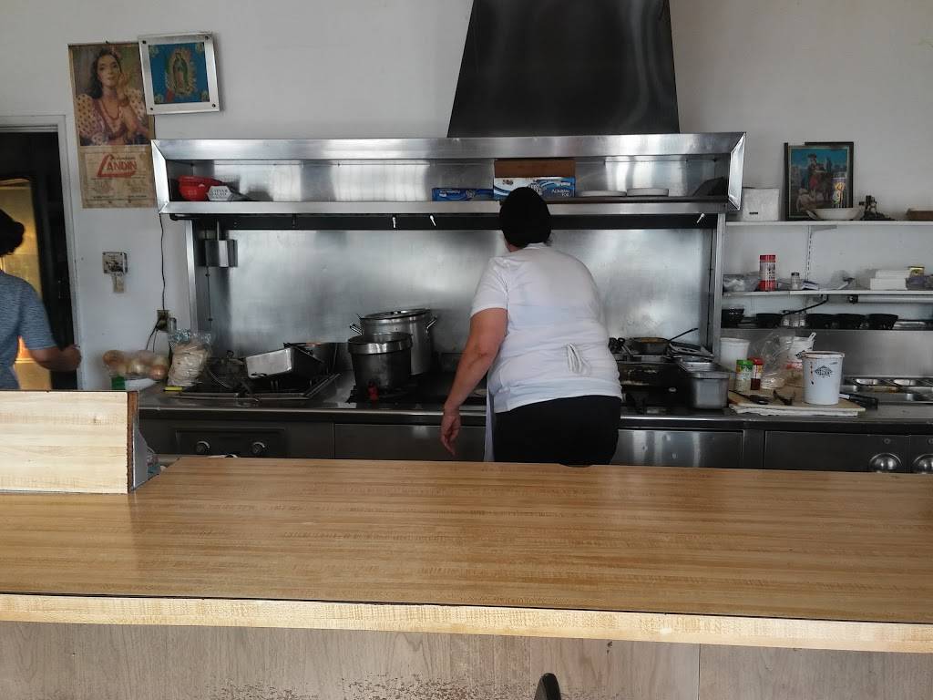 Taqueria Chavinda | restaurant | 3330 Cutting Blvd, Richmond, CA 94804, USA | 5109659452 OR +1 510-965-9452