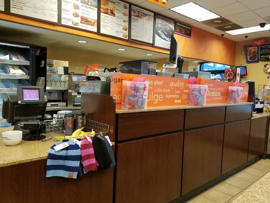 Dunkin | bakery | 110 Dungeness Dr, Brunswick, GA 31523, USA | 9122679995 OR +1 912-267-9995