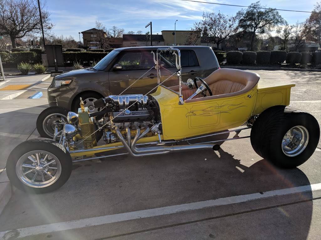 Starbucks | cafe | 500 Natoma Station Dr, Folsom, CA 95630, USA | 9169852683 OR +1 916-985-2683