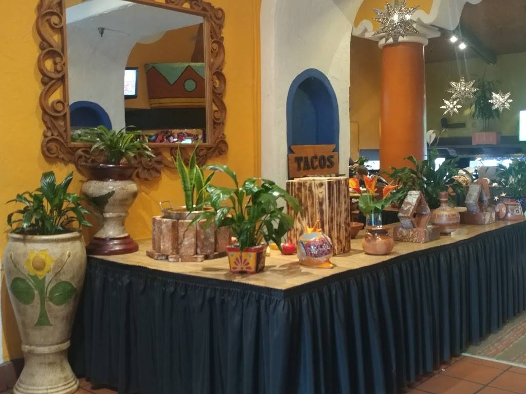 El Torito | restaurant | 34521 Golden Lantern, Dana Point, CA 92629, USA | 9494966311 OR +1 949-496-6311