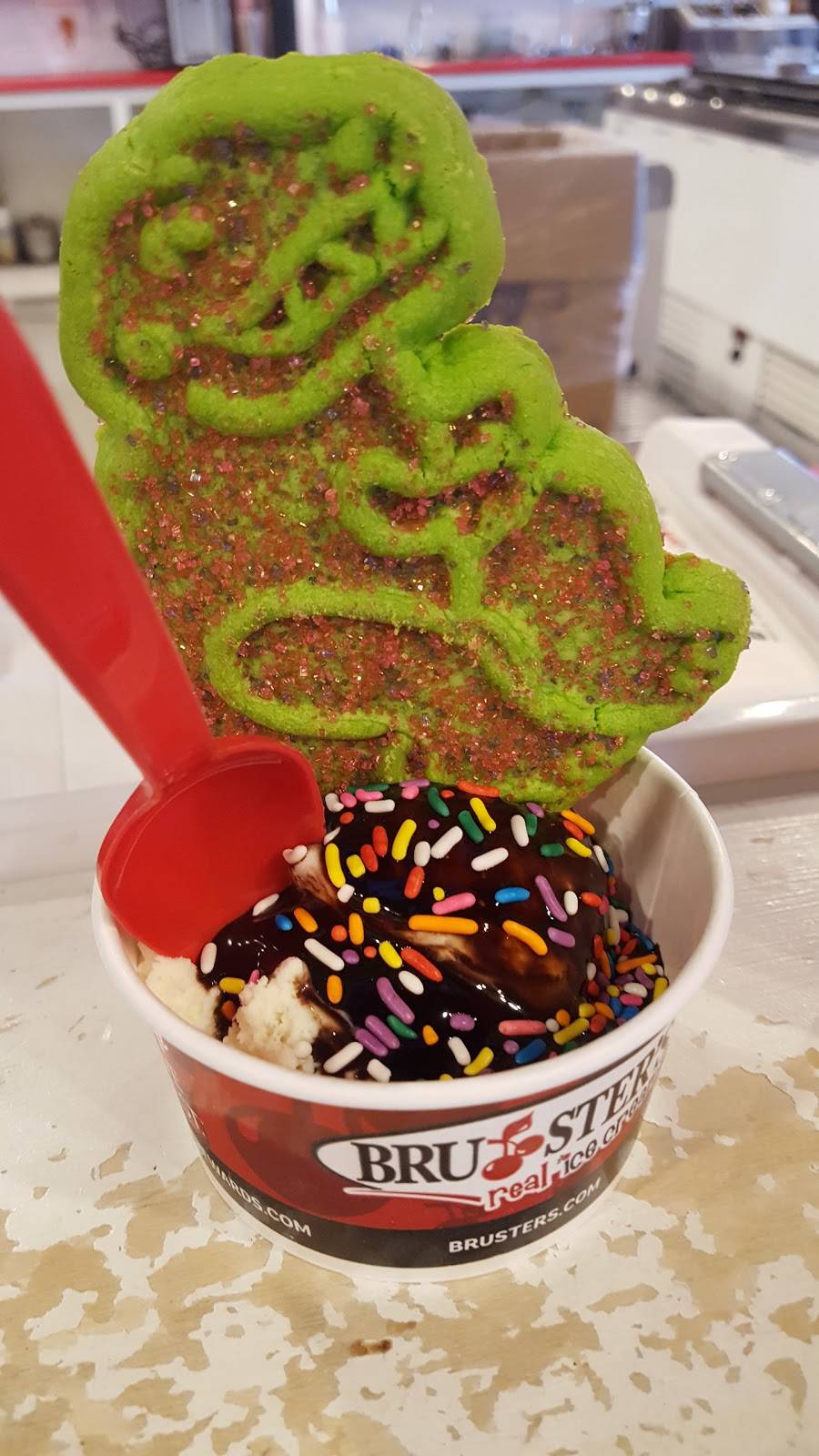 Brusters Real Ice Cream | restaurant | 1400 W Broadway Ave, Maryville, TN 37801, USA | 8659808285 OR +1 865-980-8285